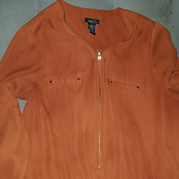 Romper - Picture 2 of 2